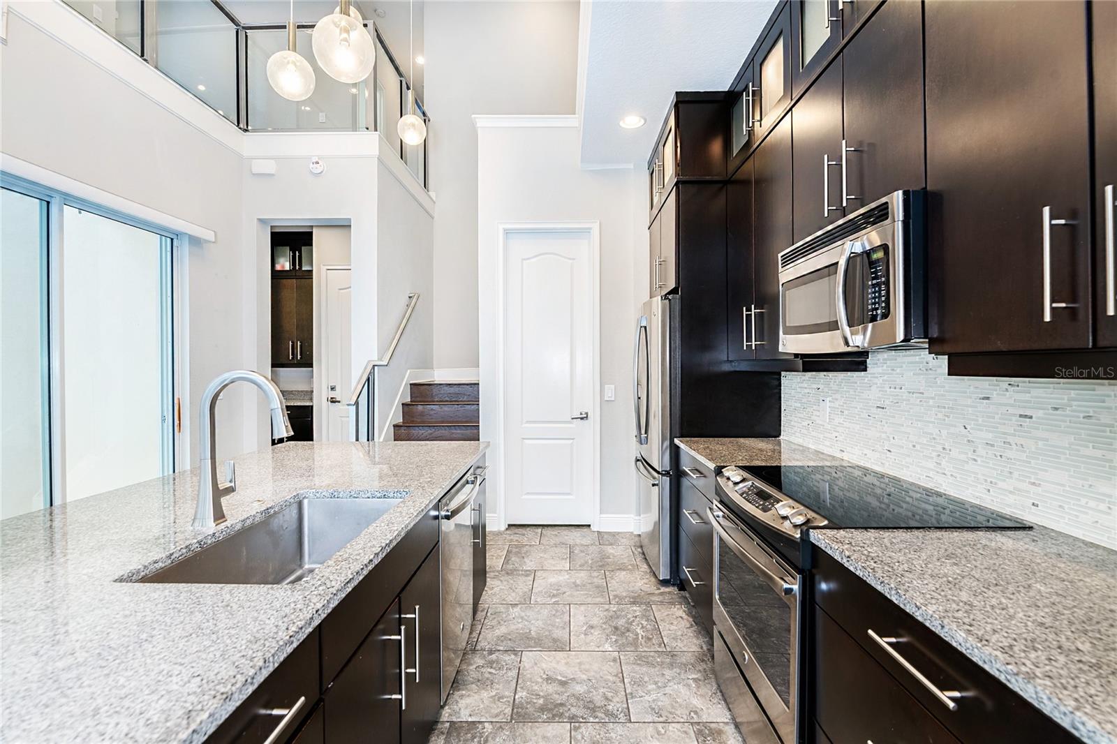 LAUREATE PARK - Residential Lease