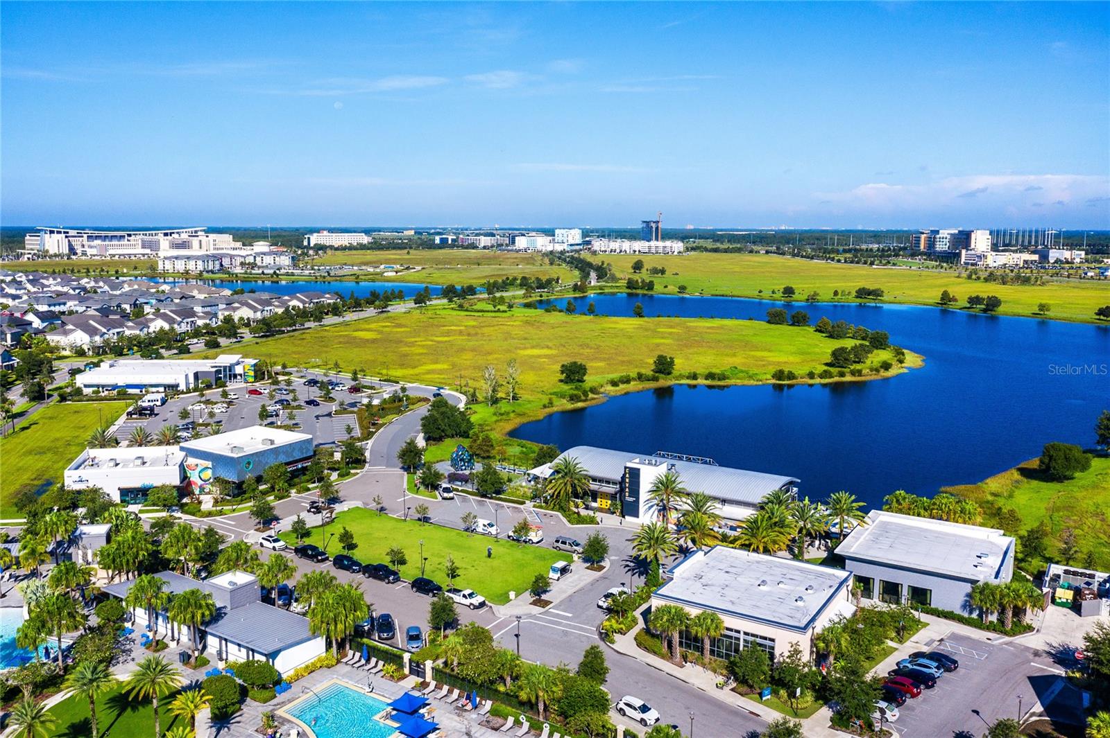 LAUREATE PARK - Residential Lease