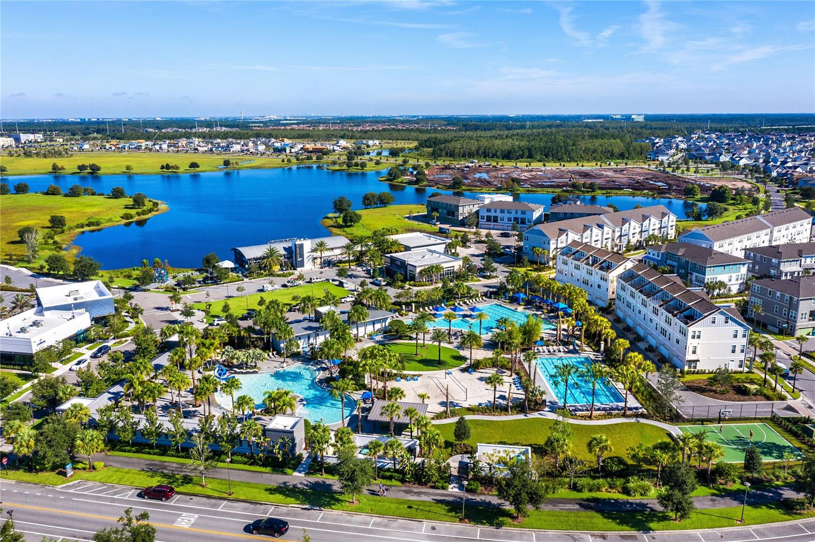 LAUREATE PARK - Residential Lease