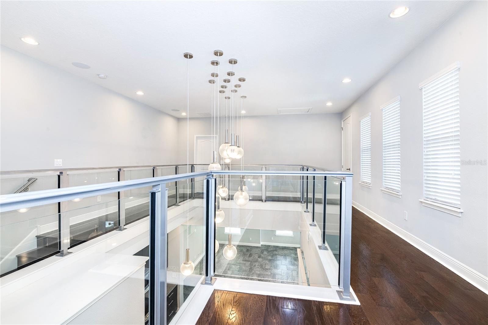 LAUREATE PARK - Residential Lease