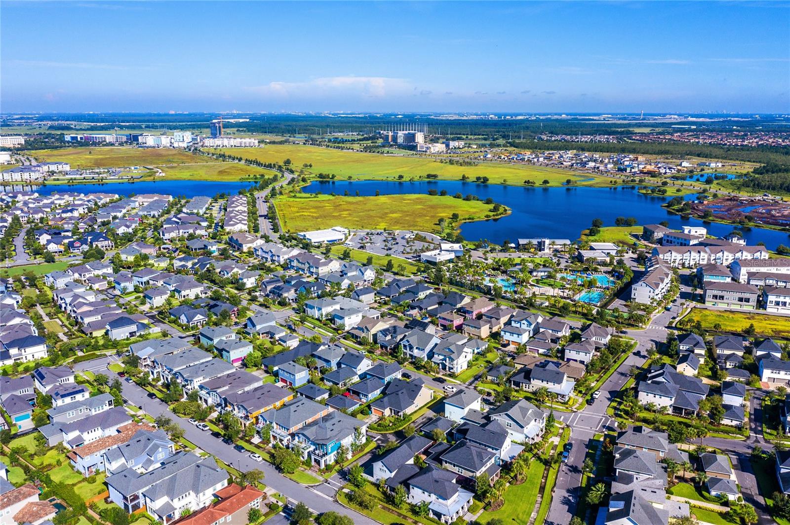 LAUREATE PARK - Residential Lease