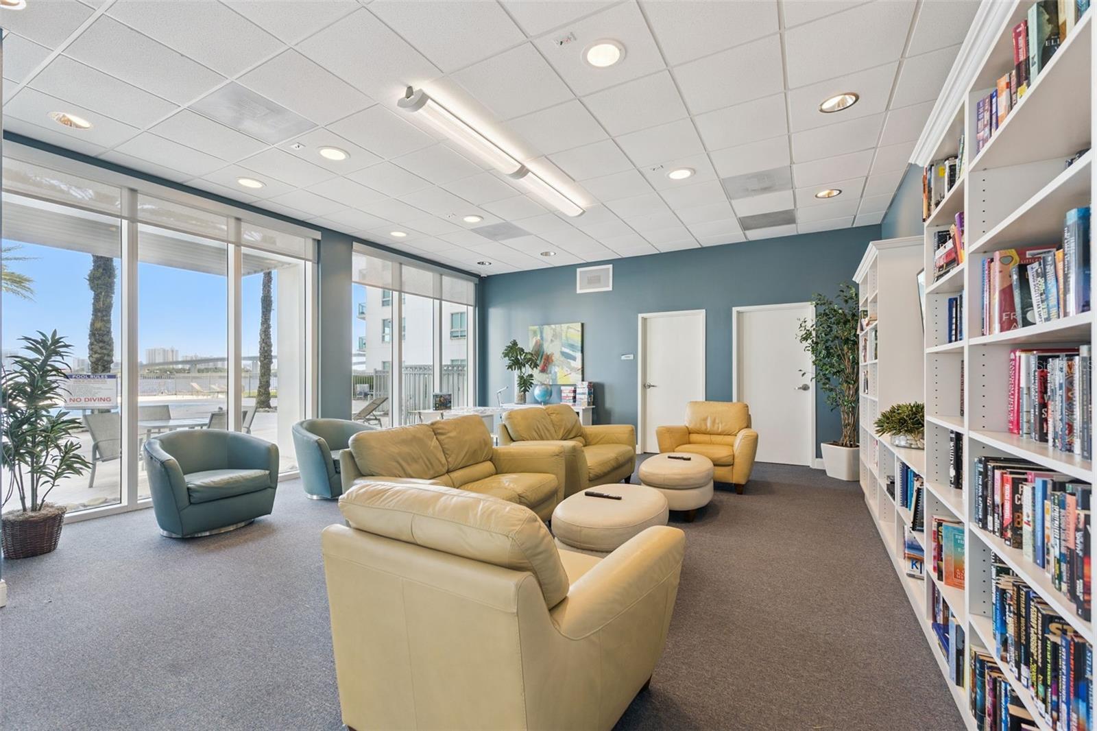 MARINA GRANDE HALIFAX 01 - Residential