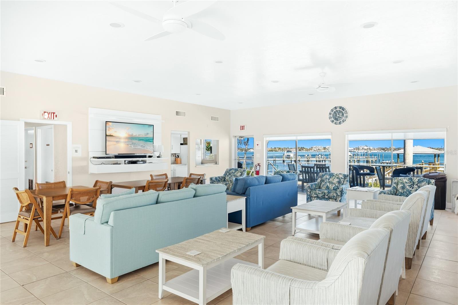 RIVER OAKS APTS SEC A - Residential