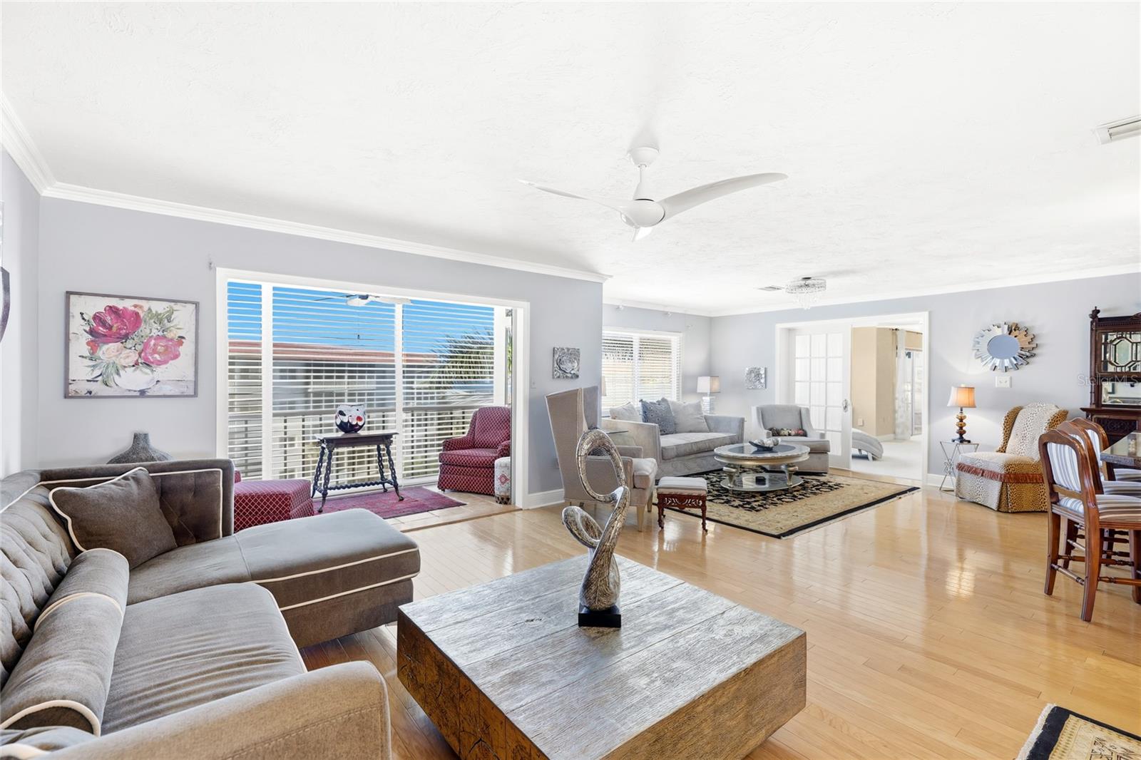 RIVER OAKS APTS SEC A - Residential