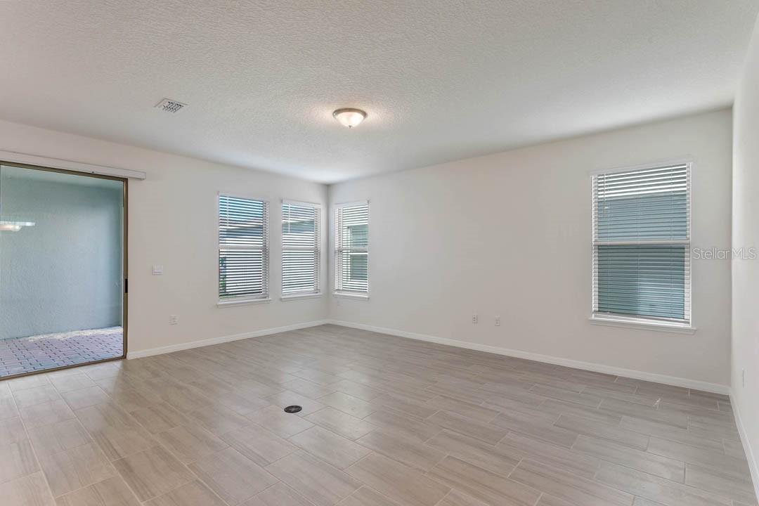 WATERLEIGH - Residential