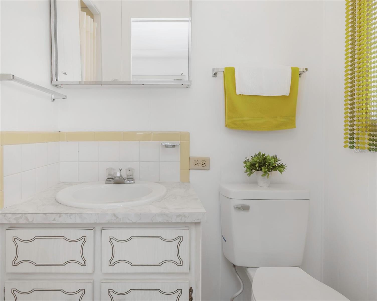 BAY ARISTOCRAT VILLAGE MOBILE HOME PARK UNREC - Residential