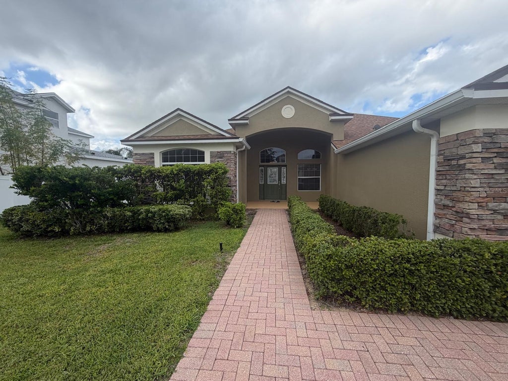 Photo of 4576 Barbados Loop, Clermont, FL 34711 (MLS # G5117964)