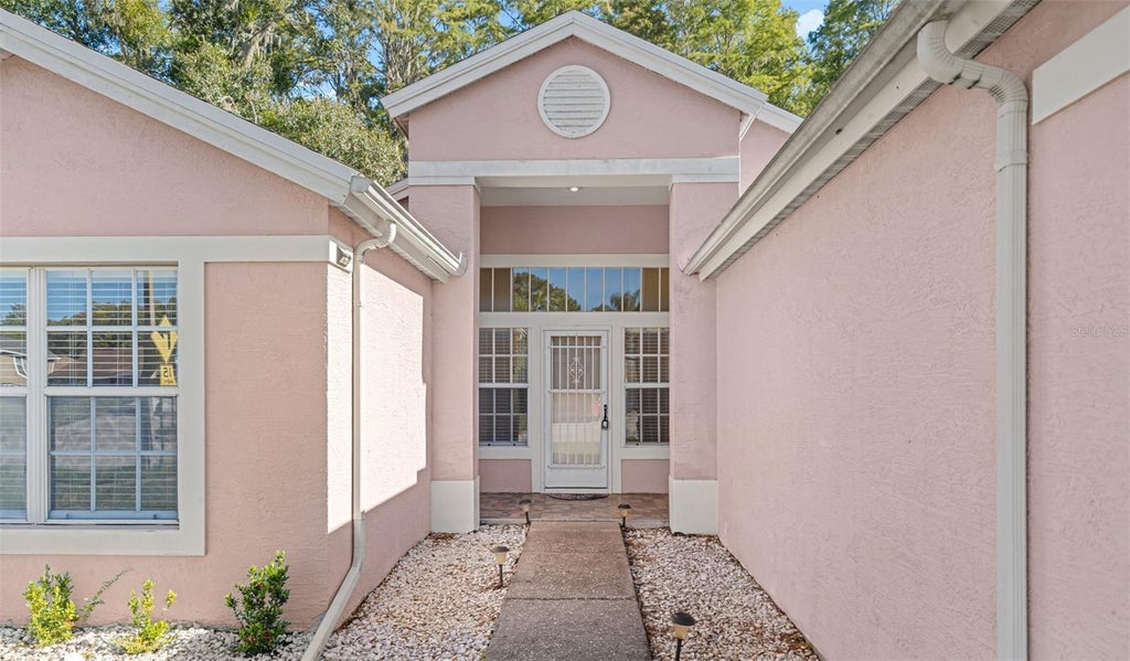Photo of 9339 Calle Alta, New Port Richey, FL 34655 (MLS # W7889675)