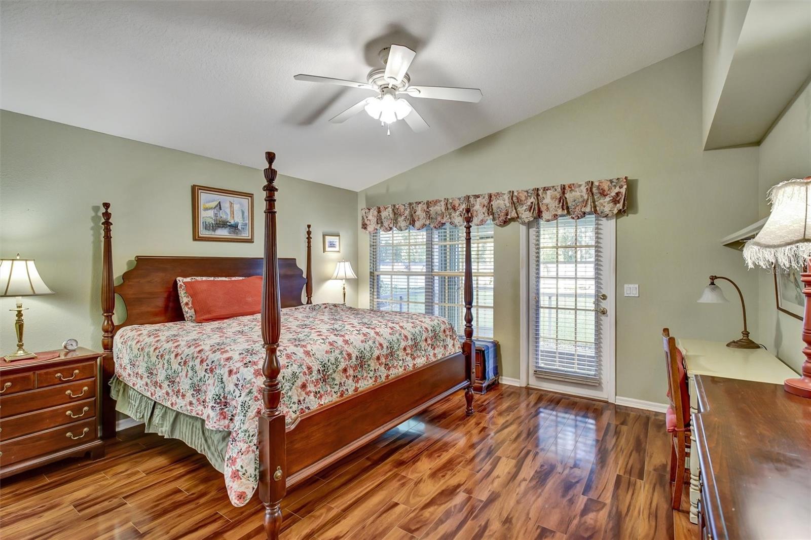 PINEHURST ESTATES PH B - Residential