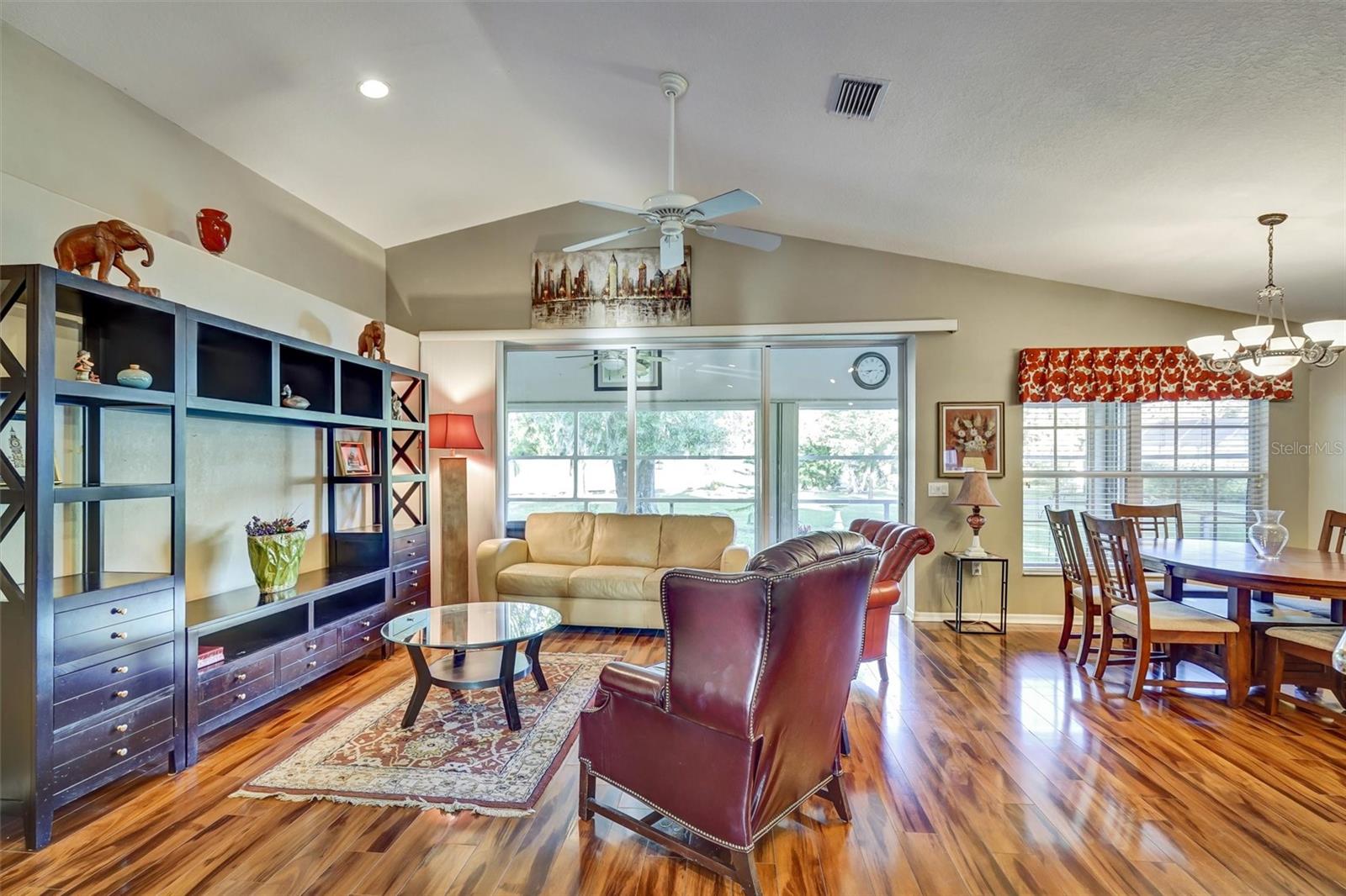 PINEHURST ESTATES PH B - Residential