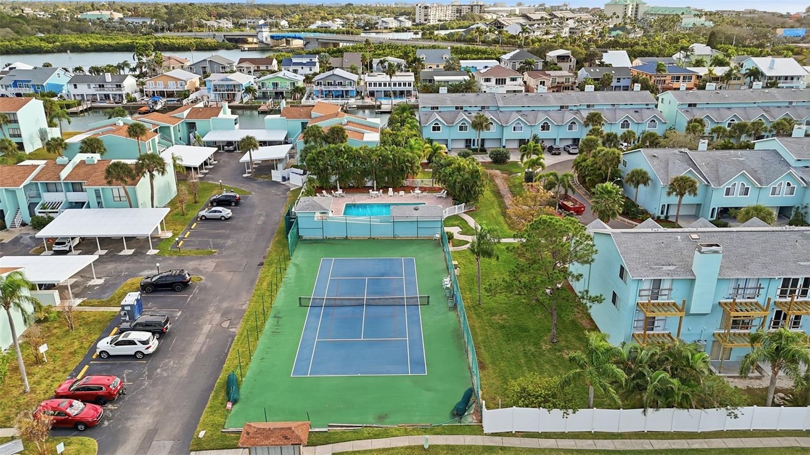 WINDRUSH COVE PH 1 CONDO - Residential