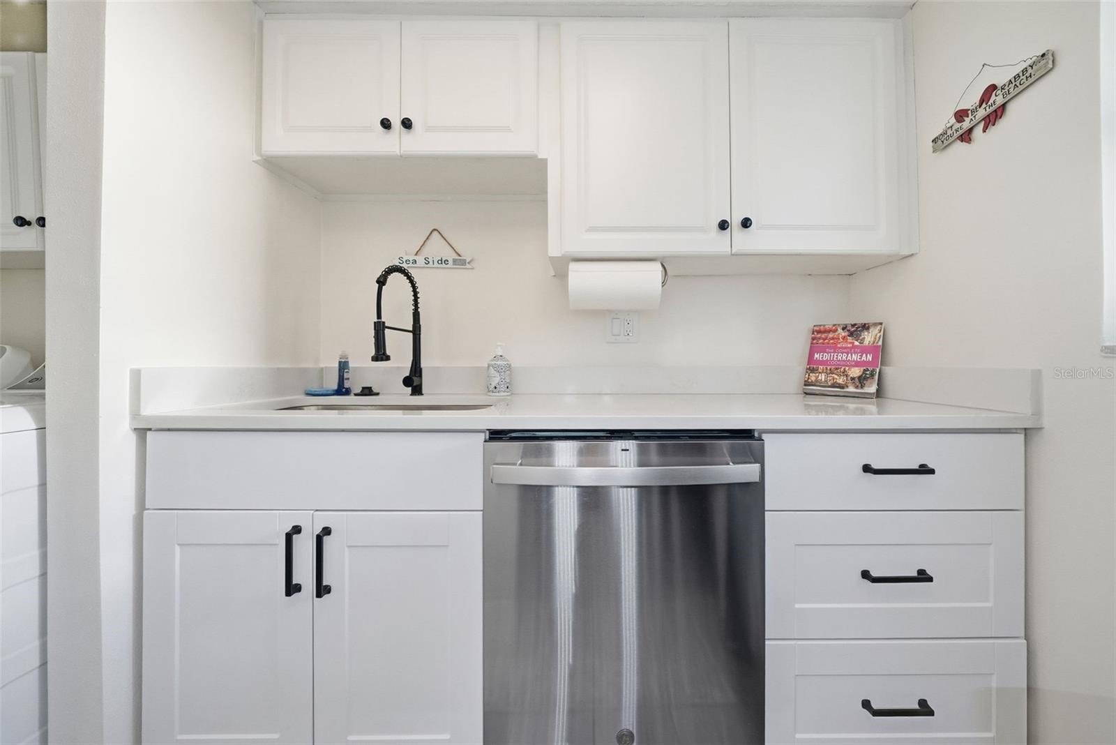 WINDRUSH COVE PH 1 CONDO - Residential