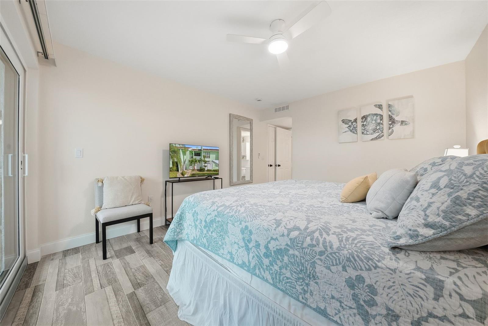 WINDRUSH COVE PH 1 CONDO - Residential