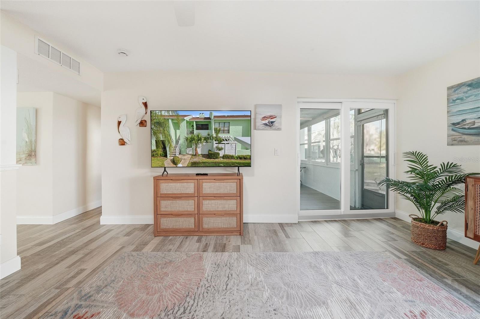 WINDRUSH COVE PH 1 CONDO - Residential