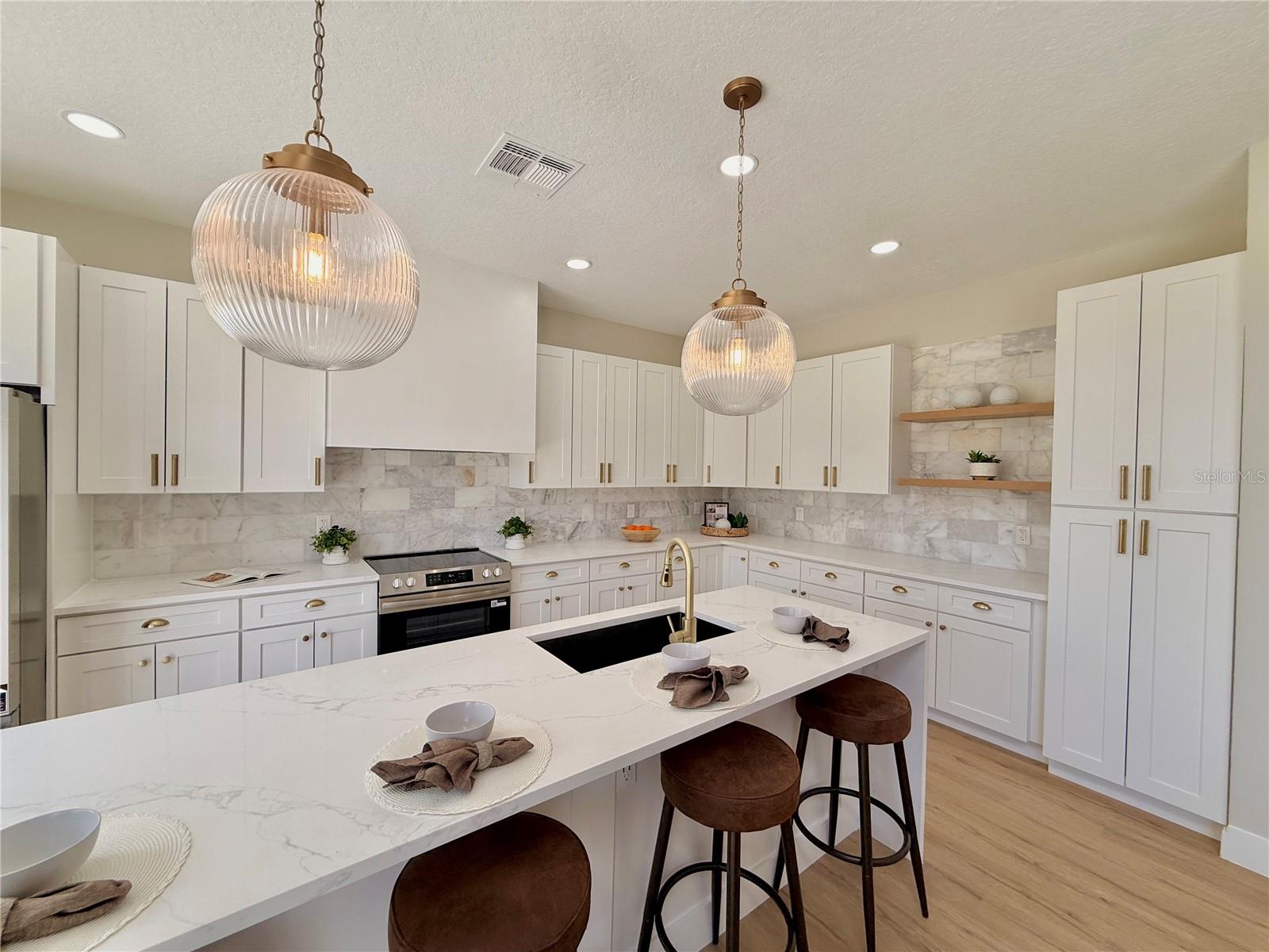 AVALON LAKES PH 02 VILLAGE F - Residential