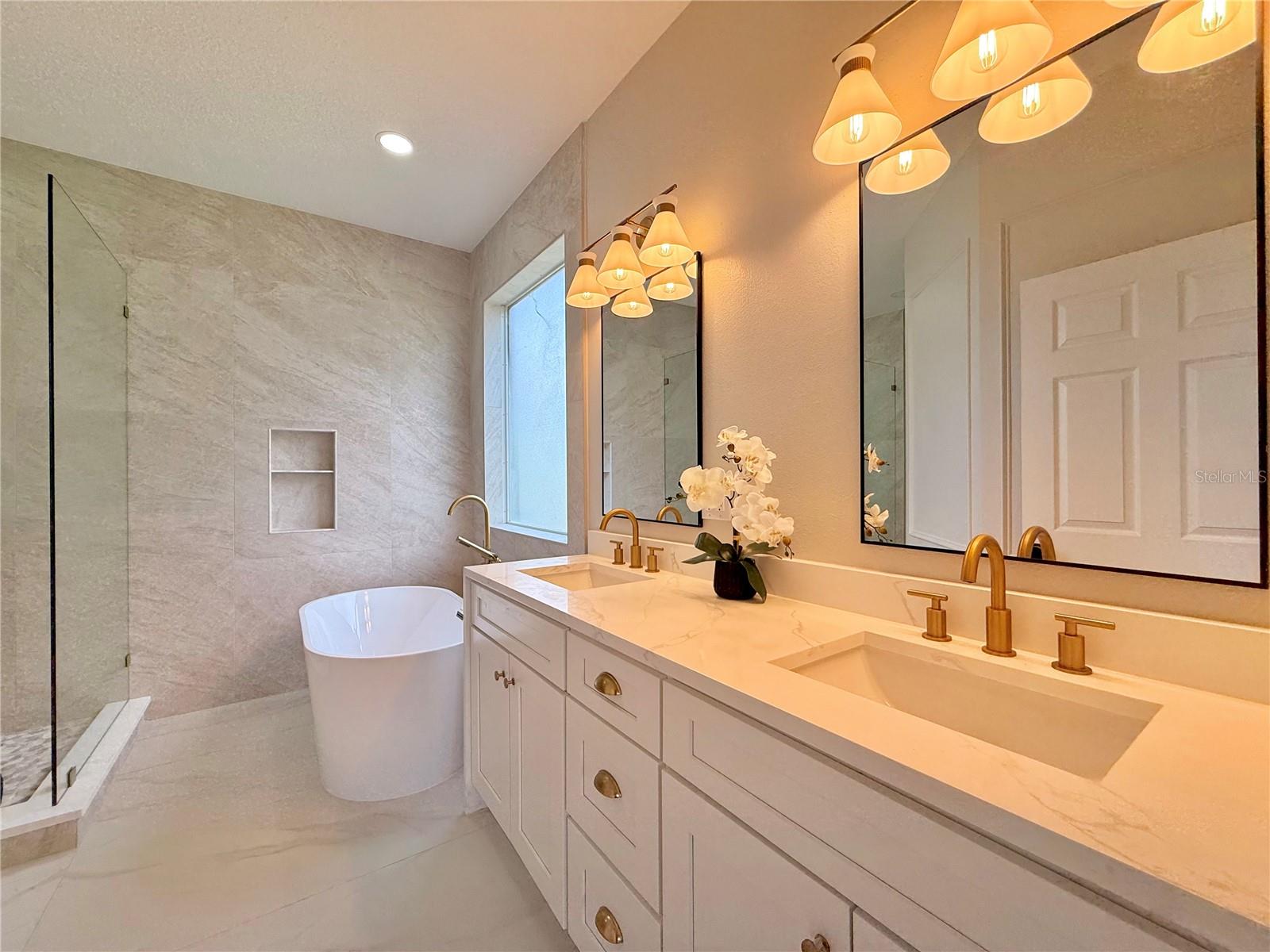 AVALON LAKES PH 02 VILLAGE F - Residential