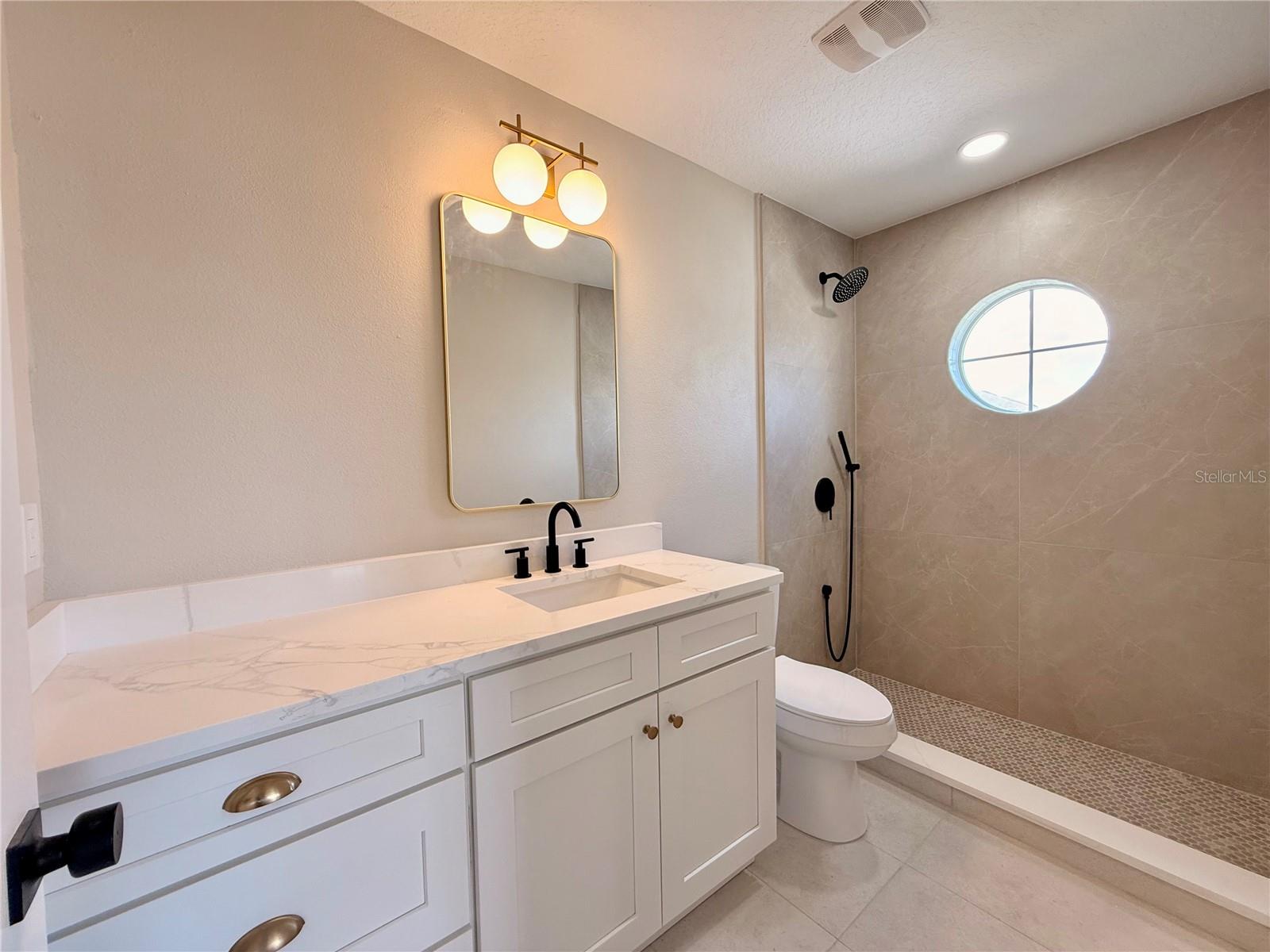 AVALON LAKES PH 02 VILLAGE F - Residential