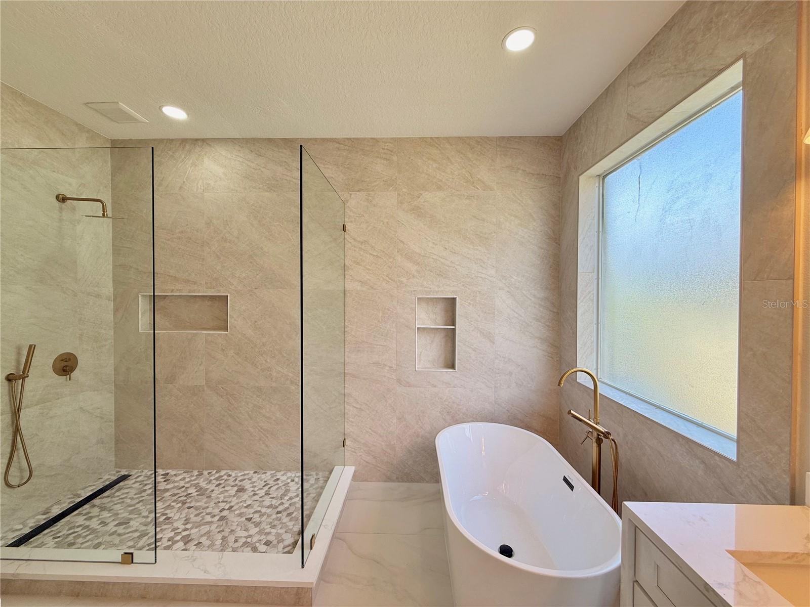 AVALON LAKES PH 02 VILLAGE F - Residential