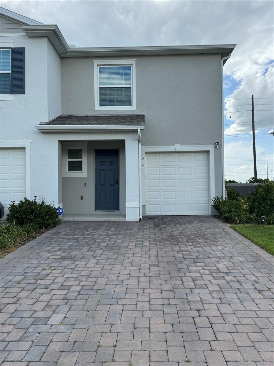 1314 ISLETA LOOP