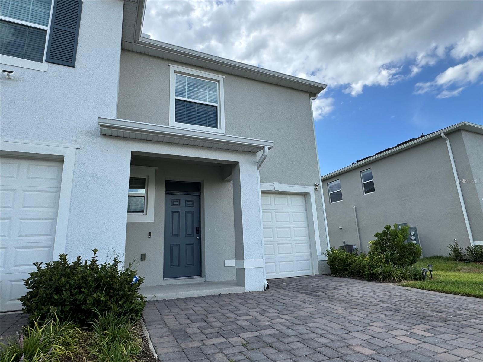 1314 ISLETA LOOP