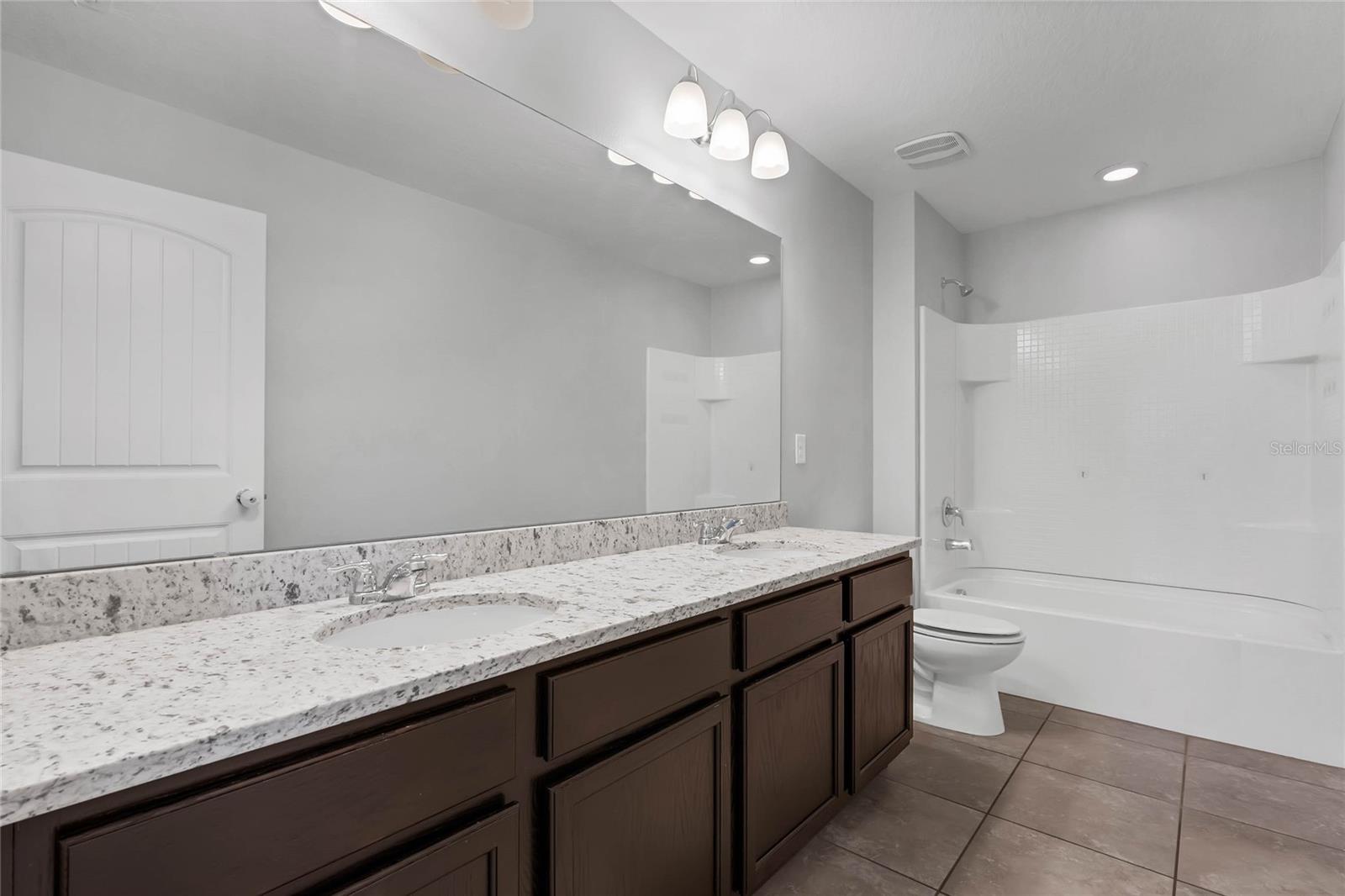 WATERLEIGH PH 2A - Residential Lease