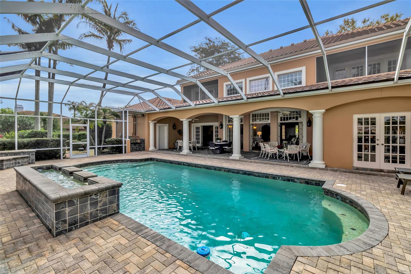 PRESTANCIA - Residential