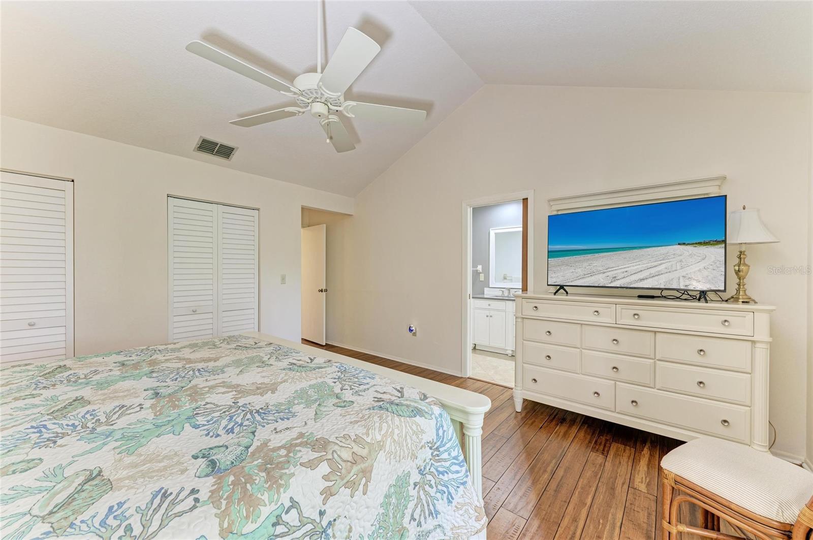 PINE BAY FOREST - Residential