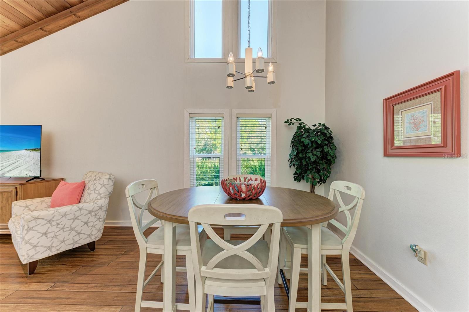 PINE BAY FOREST - Residential