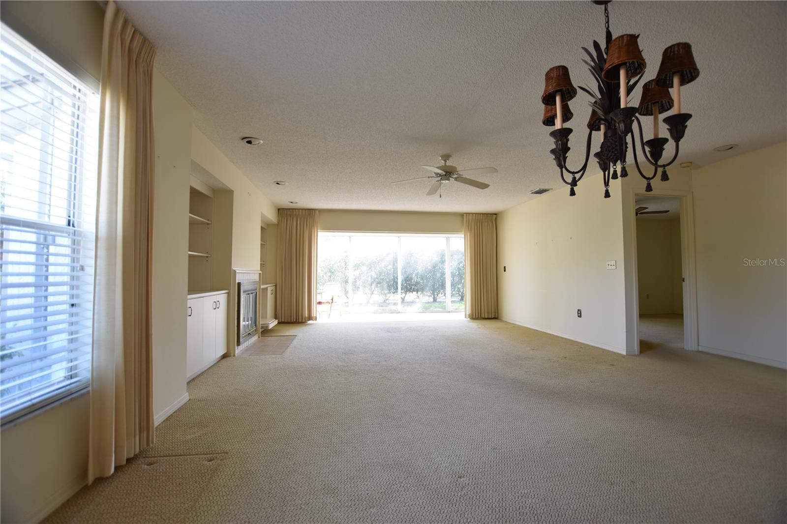 VILLAS OF PAPILLION - Residential