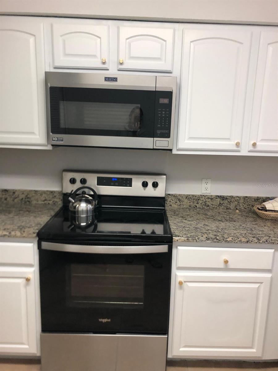 WORLDQUEST RESIDENCE - Residential