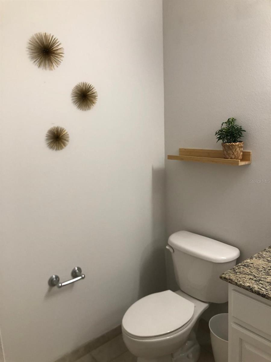 WORLDQUEST RESIDENCE - Residential