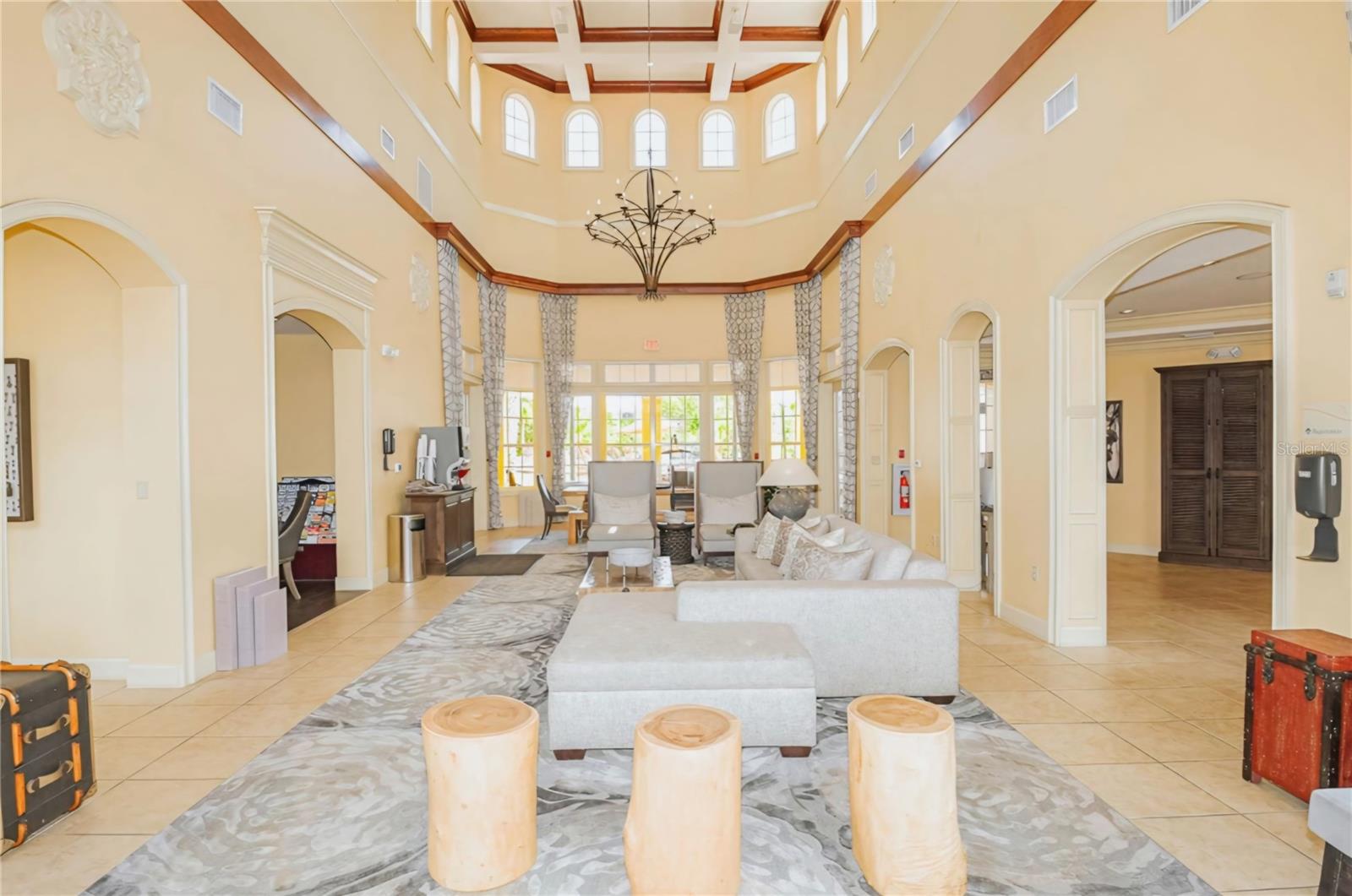 WORLDQUEST RESIDENCE - Residential