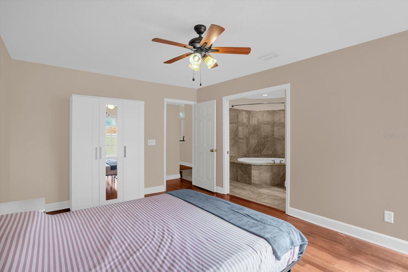 BARCLAY PLACE A CONDO - Residential