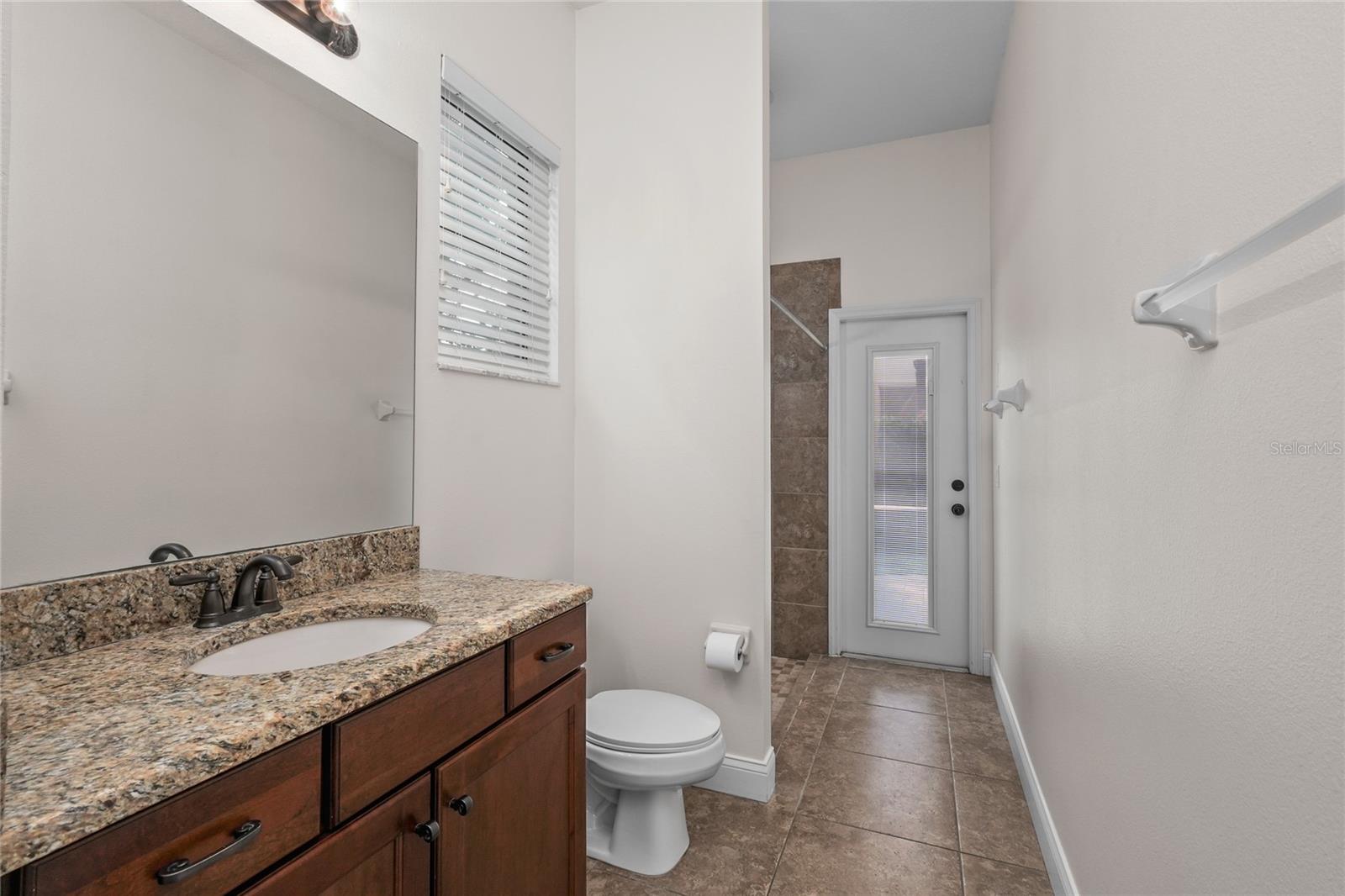 NINE EAGLES UNIT ONE SEC I - Residential