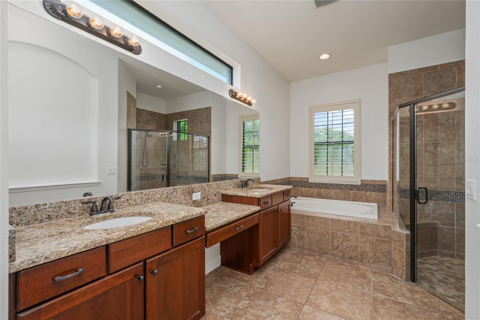 NINE EAGLES UNIT ONE SEC I - Residential