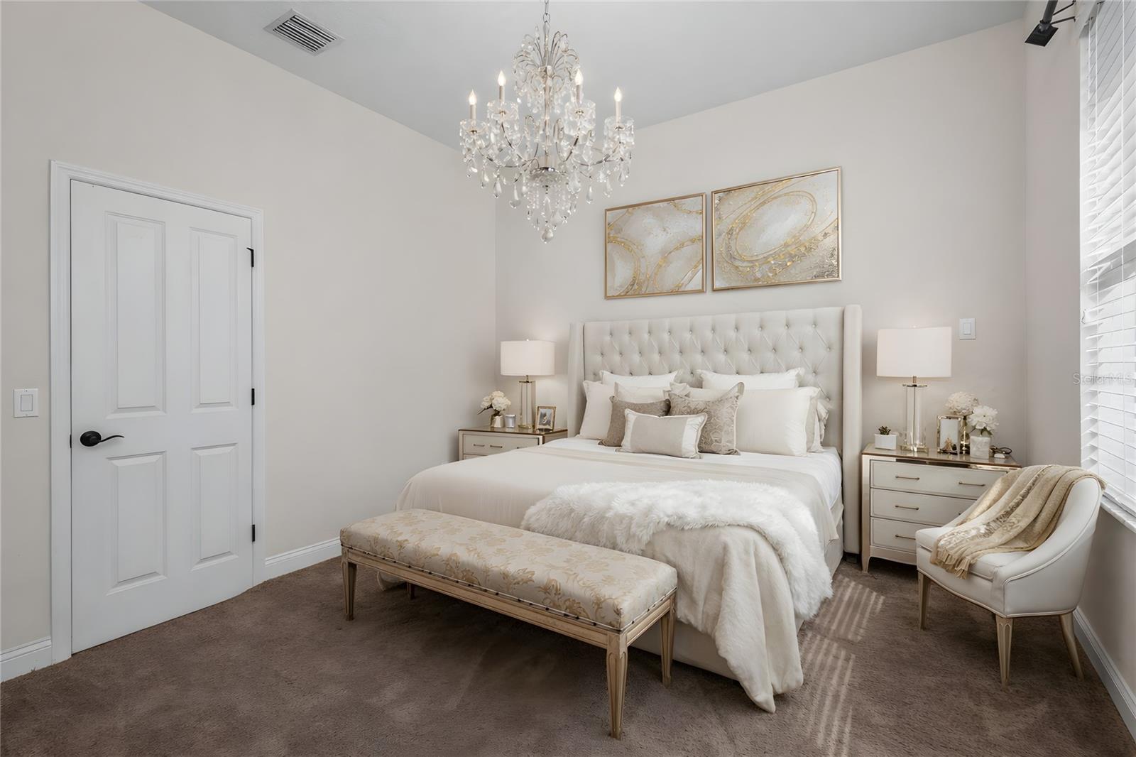 NINE EAGLES UNIT ONE SEC I - Residential