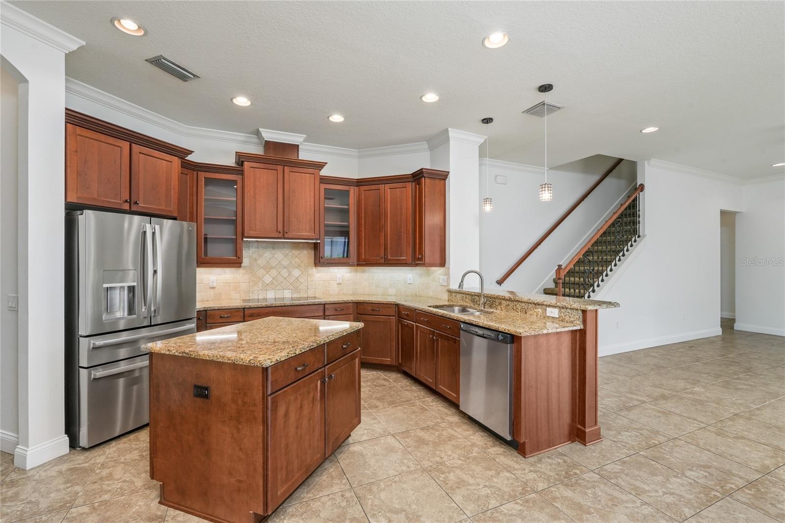 NINE EAGLES UNIT ONE SEC I - Residential