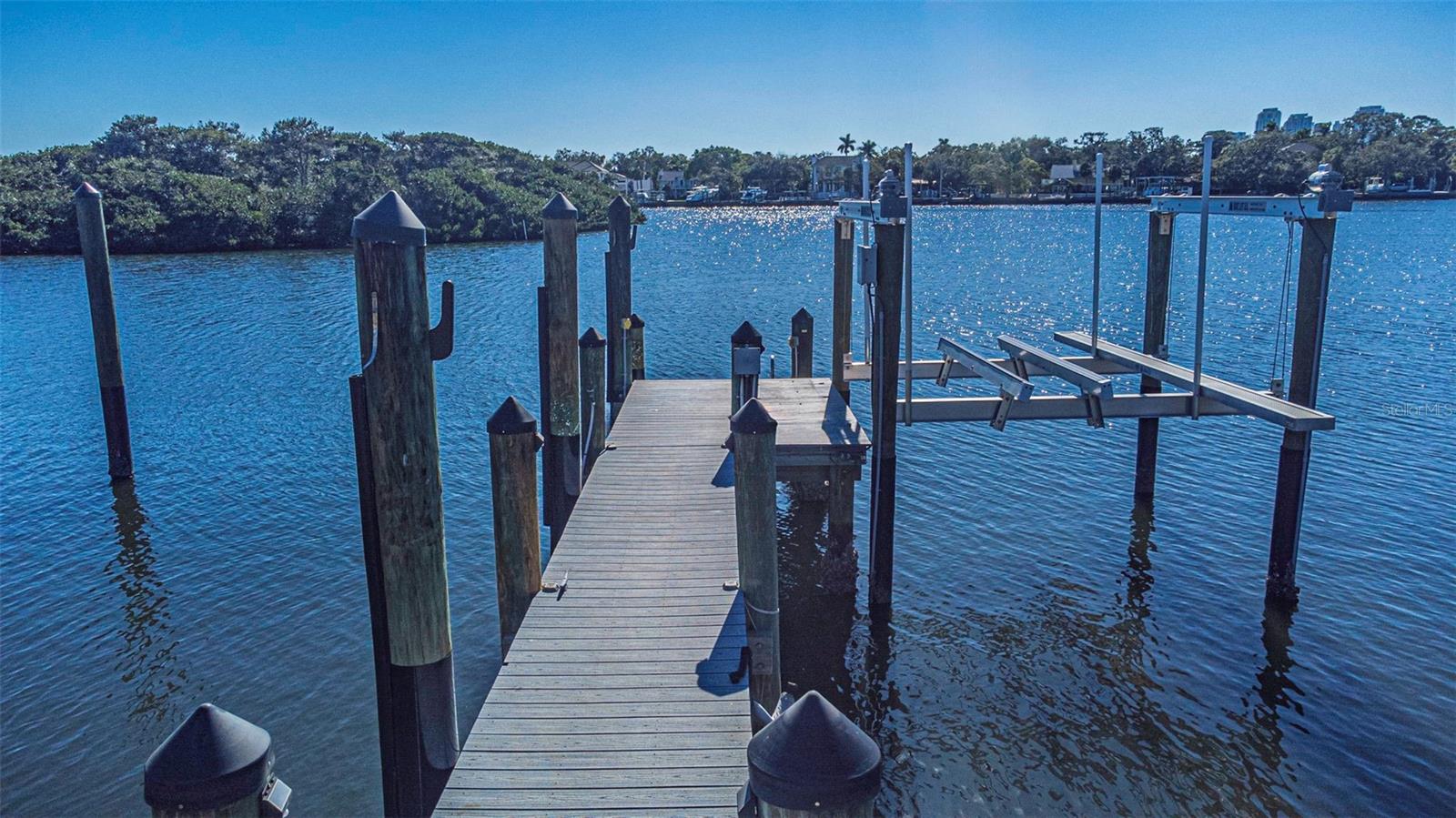 SNELL ISLE BRIGHTWATERS SEC 1 REP - Land