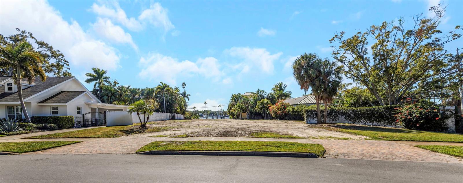 SNELL ISLE BRIGHTWATERS SEC 1 REP - Land