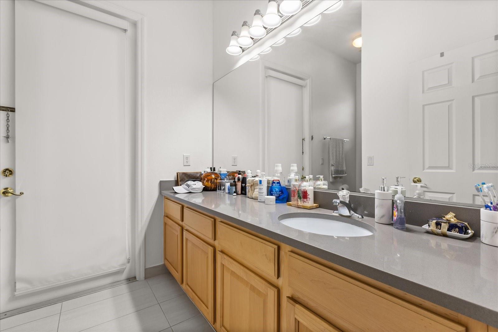 HUNTERS CREEK TR 515 PH 01 & - Residential