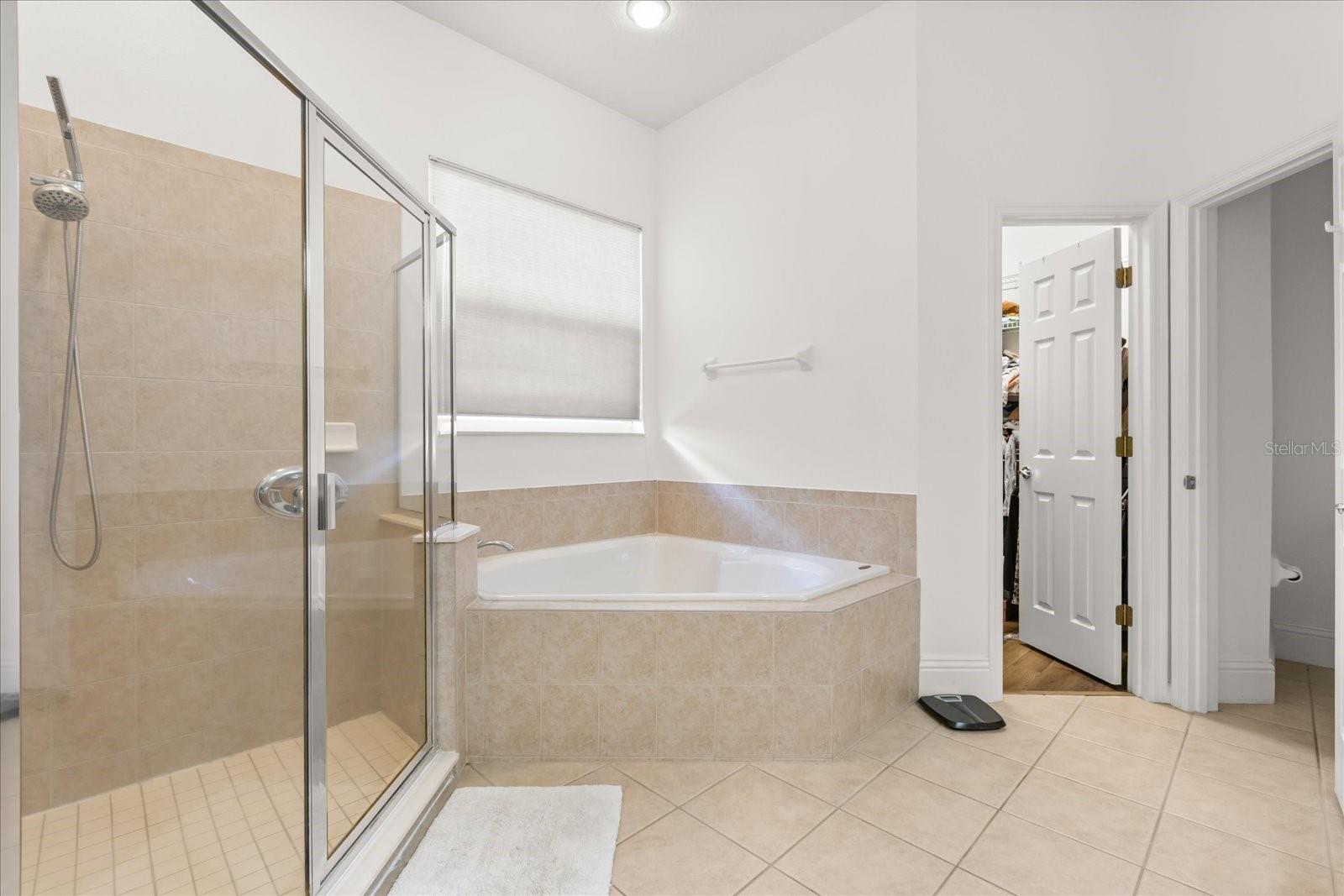 HUNTERS CREEK TR 515 PH 01 & - Residential