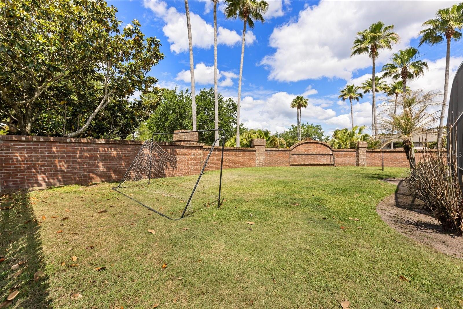 HUNTERS CREEK TR 515 PH 01 & - Residential