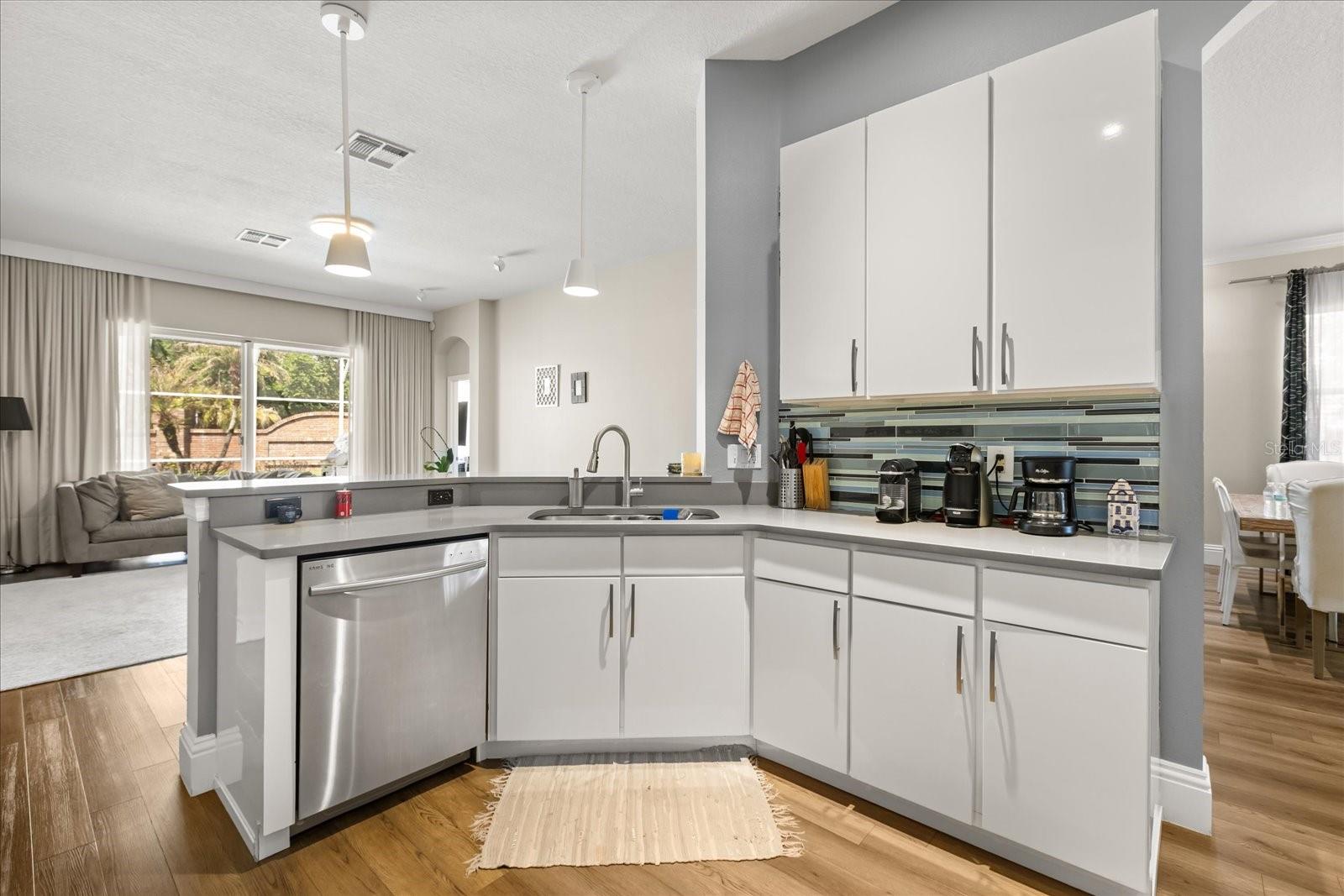 HUNTERS CREEK TR 515 PH 01 & - Residential