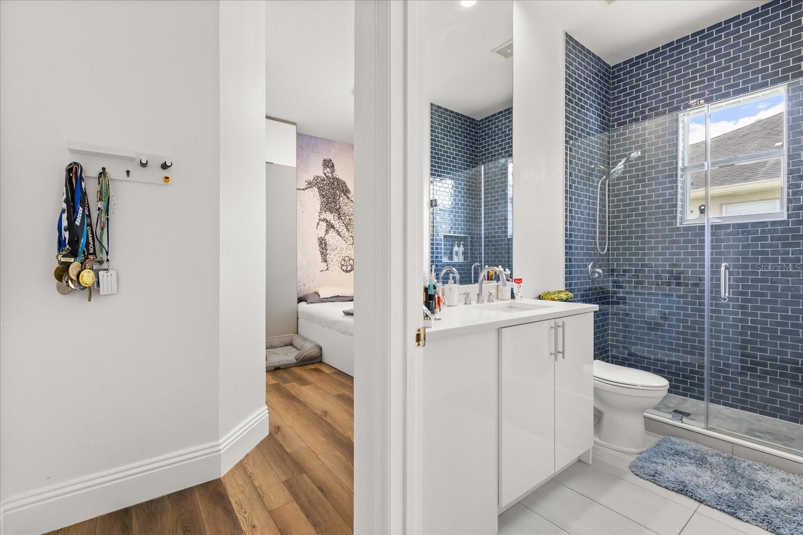 HUNTERS CREEK TR 515 PH 01 & - Residential