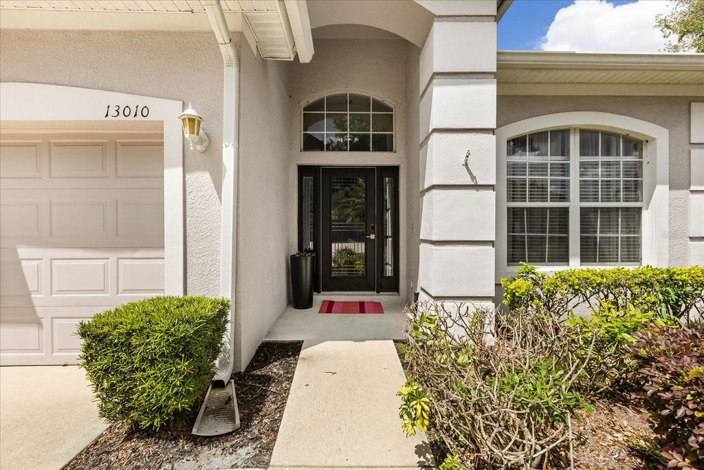 Photo of 13010 Islamorada Drive, Orlando, FL 32837 (MLS # O6402208)