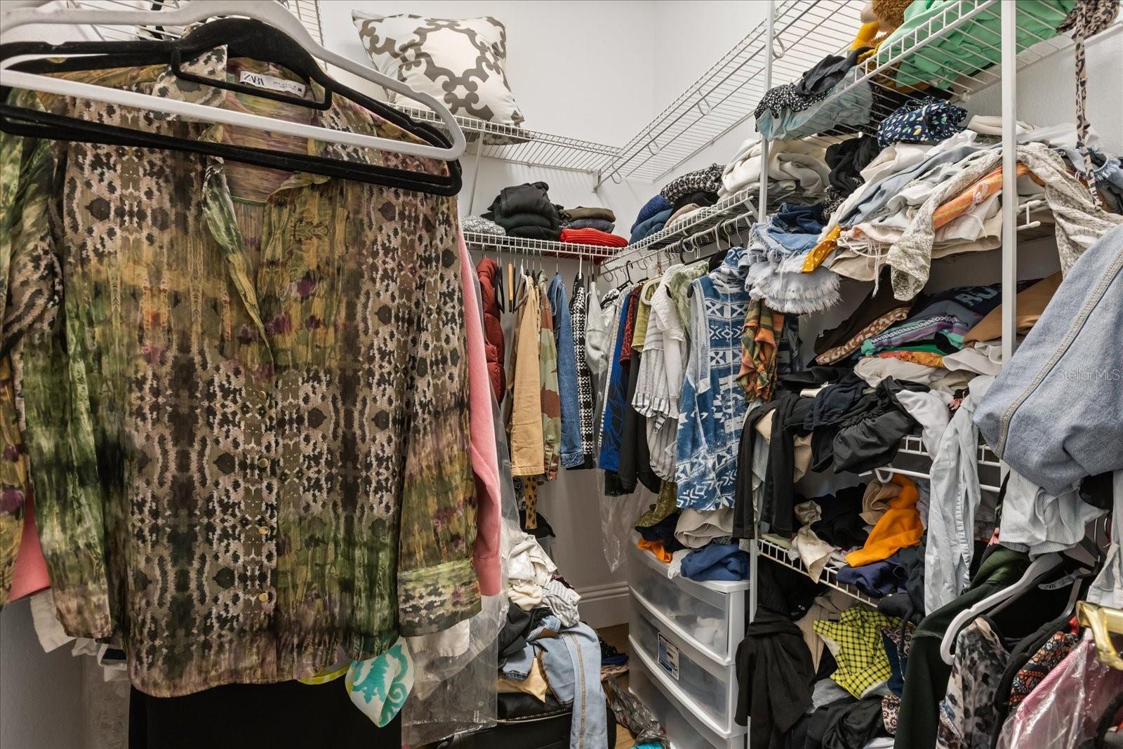 HUNTERS CREEK TR 515 PH 01 & - Residential