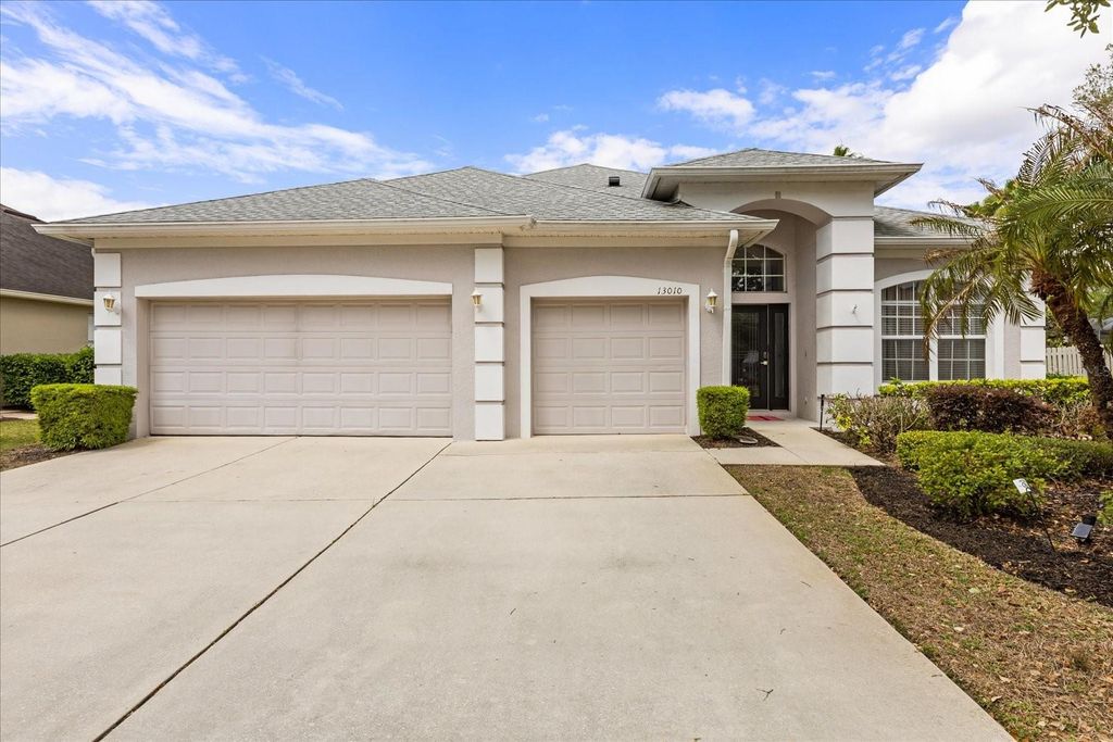 Photo of 13010 Islamorada Drive, Orlando, FL 32837 (MLS # O6402208)