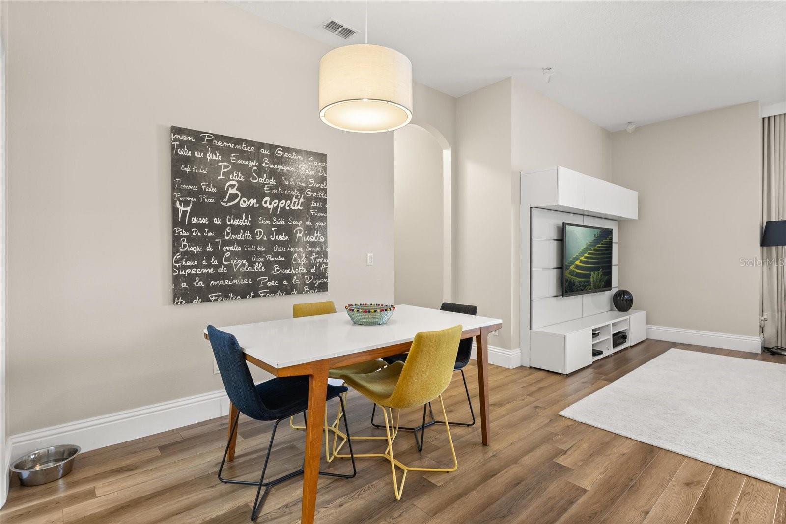 HUNTERS CREEK TR 515 PH 01 & - Residential