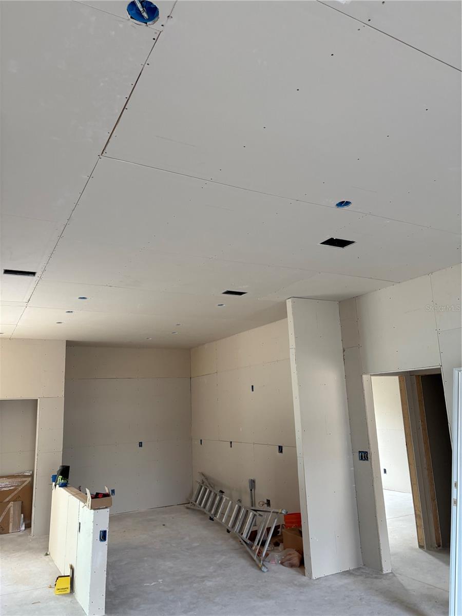 NORTH PORT GARDENS - Residential