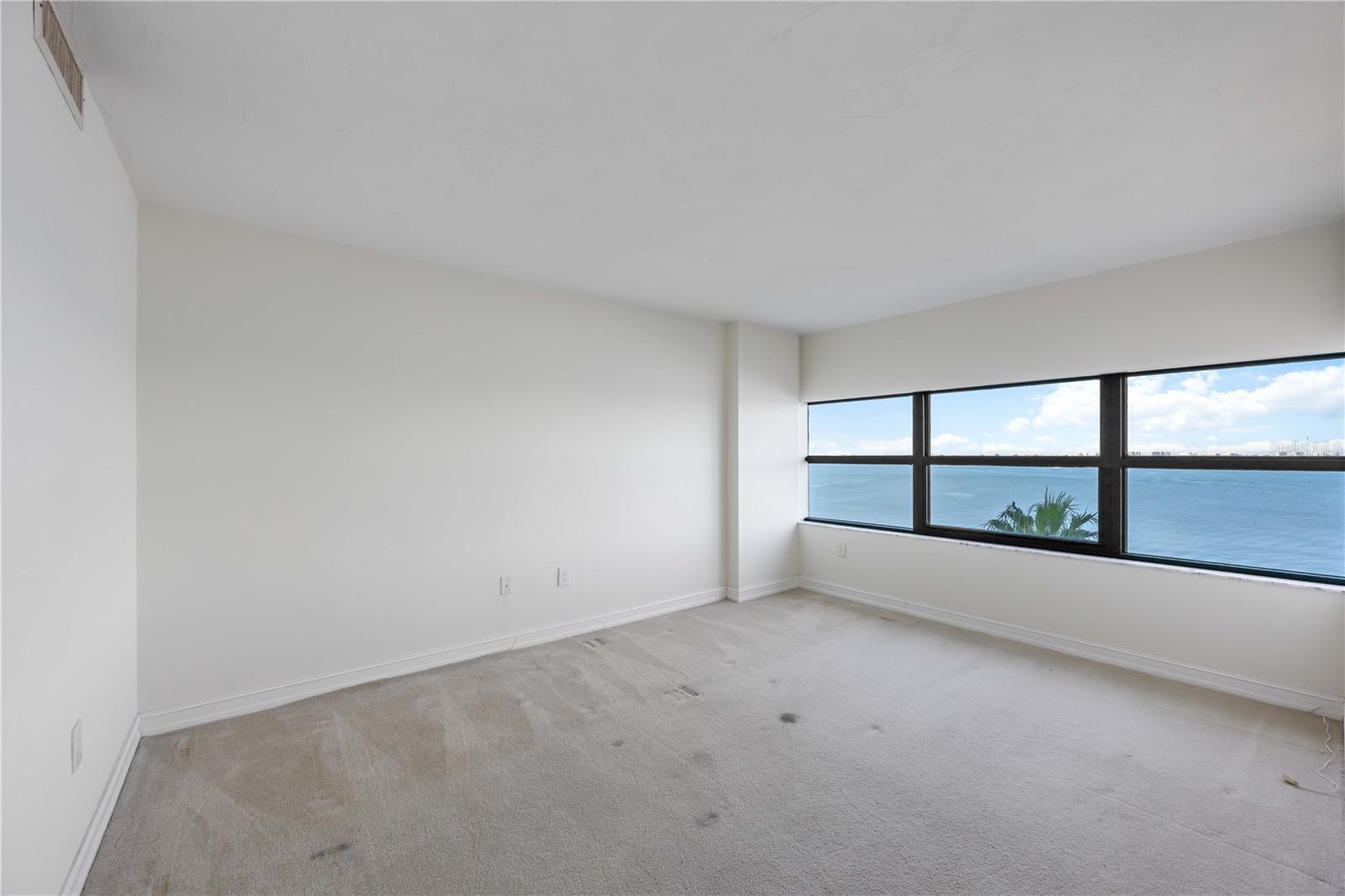 CONDO ON THE BAY TOWER I - Residential